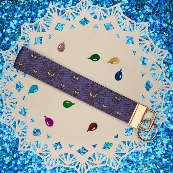 Haunted Key Fob - Picture 1 of 1